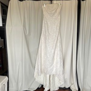 Strapless Wedding dress